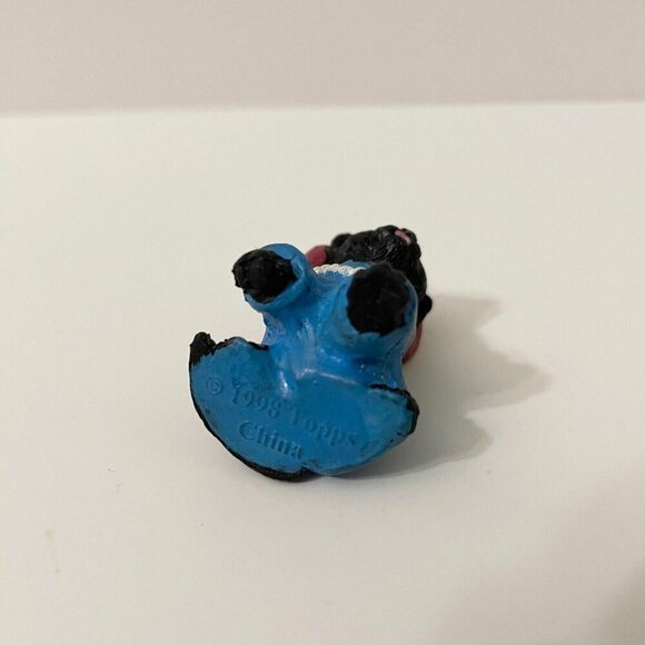 Vintage 1998 Topps Cat Plastic Figure Toy Pearls Sun Hat Kitty 1.5 Inch Tall - Picture 9 of 15